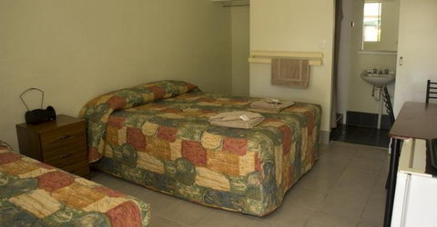 The Beagle Motor Inn - Tourism Brisbane 0
