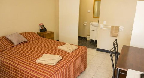 The Beagle Motor Inn - Tourism Brisbane 4