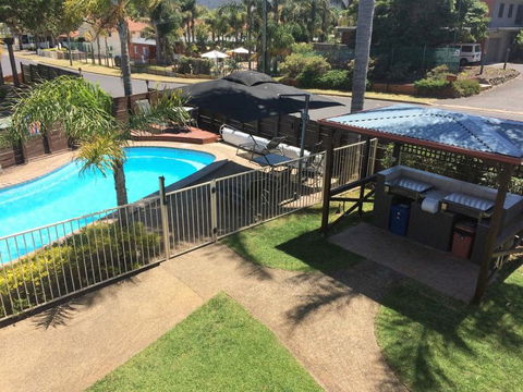 Beachfront Units Merimbula - Brisbane Tourism 2