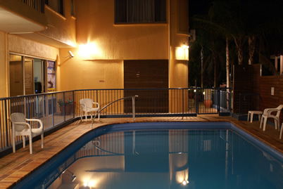 Delfinos Bay Resort - Tourism Brisbane 1