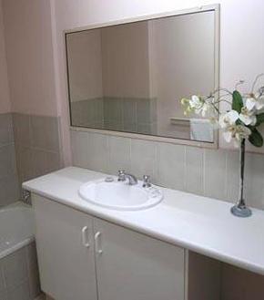 Bayview Beach Holiday Apartments - Tourism Brisbane 1