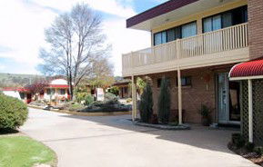Blayney Goldfields Motor Inn - Brisbane Tourism 0