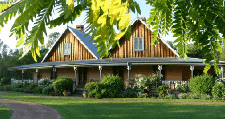 Carriages Country House - Tourism Brisbane 0