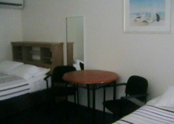 Beach House Motel - Brisbane 4u 0