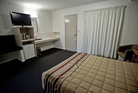 Centrepoint Motor Inn - Tourism Brisbane 1