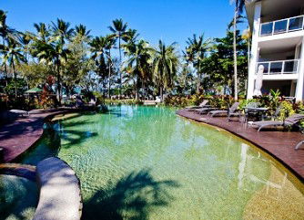 Port Douglas Beachfront Terraces - Tourism Brisbane 3