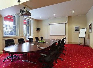 Grand Hotel Melbourne - Tourism Brisbane 2