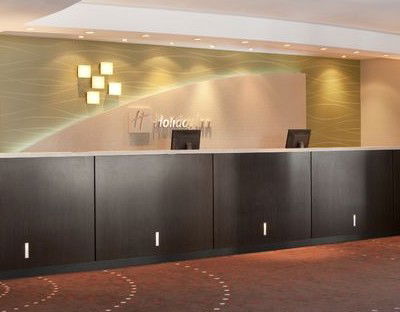 Holiday Inn Townsville - Tourism Brisbane 0