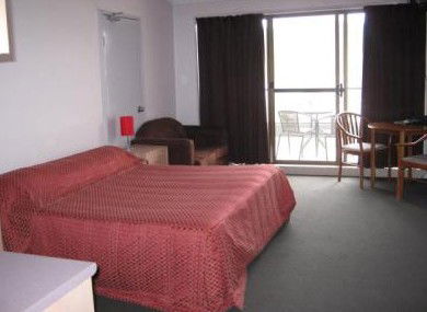 Banjo Paterson Inn - Tourism Brisbane 4