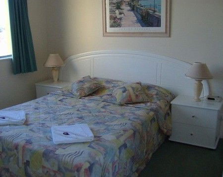 Fairseas Apartments - Brisbane 4u 3