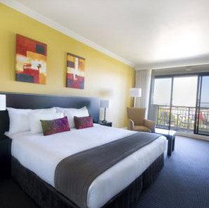 Crowne Plaza Norwest - Tourism Brisbane 3