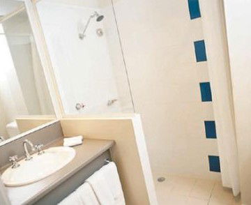 Travelodge Hotel Sydney - Tourism Brisbane 0