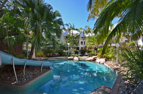 Raintrees Resort - Tourism Brisbane 0