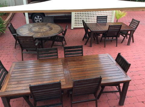 Cleveland Visitor Villas Motel & Shailer Park Garden Villas - Brisbane Tourism 7