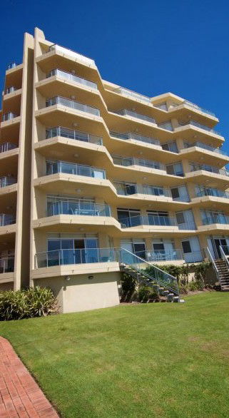 Foreshore Apartments, Mermaid Beach - Tourism Brisbane 1