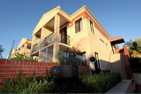 Country Comfort Inter City Perth Hotel & Apartments - Tourism Brisbane 3