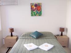 Kirra Vista Holiday Units - Tourism Brisbane 7