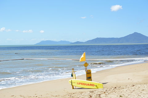 Cairns Beach Resort - Tourism Brisbane 4