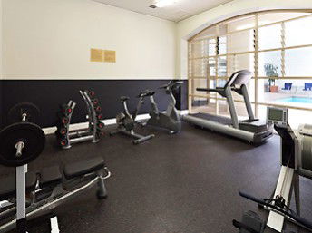 Grand Hotel Melbourne - Tourism Brisbane 4