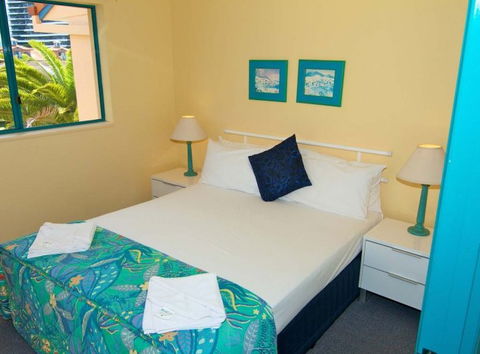 Aruba Surf Resort - Brisbane 4u 0
