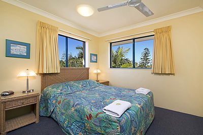 Aruba Surf Resort - Brisbane 4u 9