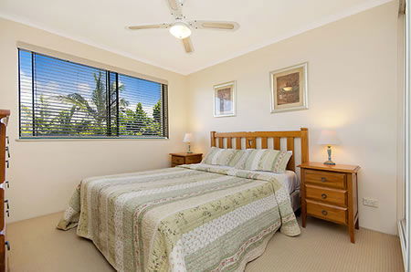 Fairseas Apartments - Brisbane 4u 6