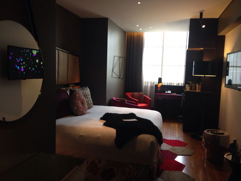 QT Sydney - Tourism Brisbane 0