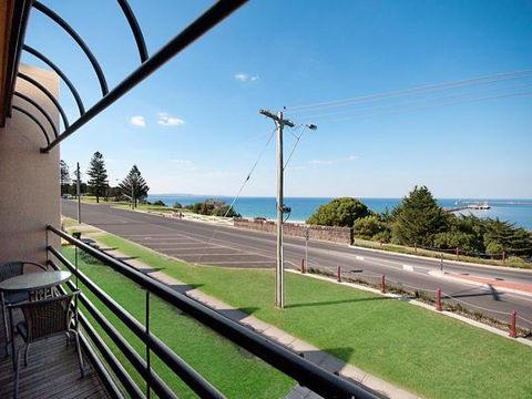 Centreport Units - Tourism Brisbane 0