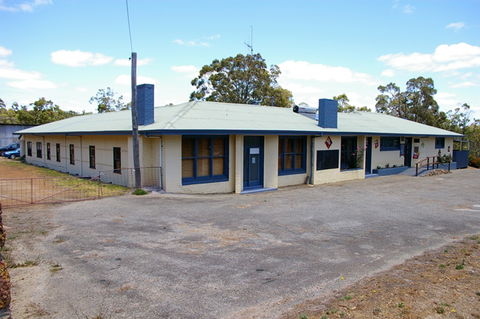 Rocky Gully Pub - Brisbane 4u 0