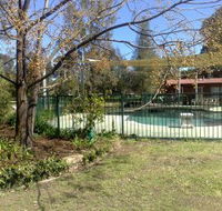 The Vines Holiday Cottages and Winnamatta Guest House - Tourism Brisbane