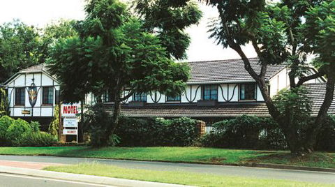 A Tudor Lodge Motel - Brisbane 4u 0
