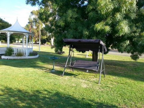 Gazebo Motor Inn - Tourism Brisbane 0