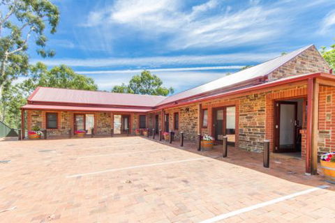 JV Jones Pty Ltd - Brisbane Tourism 0
