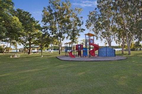 Hinchinbrook Marine Cove Motel - Tourism Brisbane 8