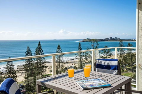 Pacific Beach Resort - Brisbane Tourism 1