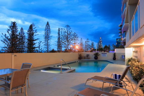 Pacific Beach Resort - Brisbane Tourism 3