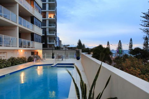 Pacific Beach Resort - Brisbane Tourism 4