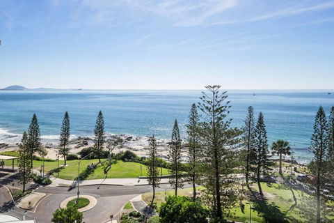 Pacific Beach Resort - Brisbane Tourism 8
