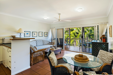 The York Beachfront Holiday Apartments - Tourism Brisbane 6