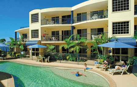 Beachside Holiday Apartments - Brisbane Tourism
