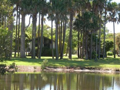 Lanis Holiday Island - Tourism Brisbane 0