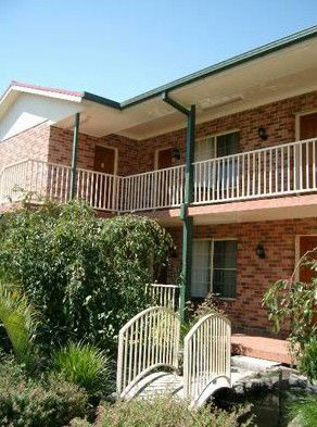 Cardiff Motor Inn - Tourism Brisbane 0