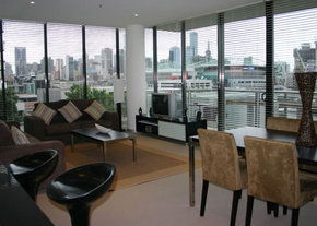 Apartments @ Docklands - Brisbane 4u 2