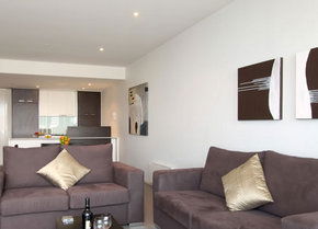 Apartments @ Docklands - Brisbane 4u 4