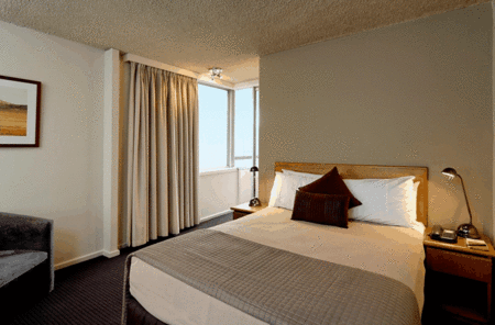 Hotel Grand Chancellor - Tourism Brisbane 3