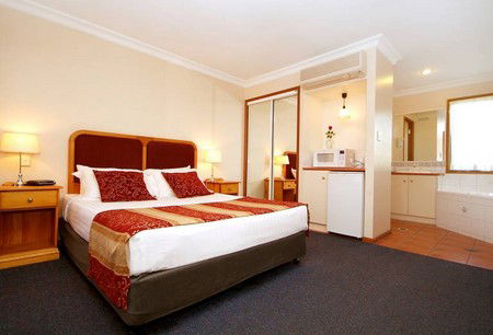 Asters On James Motor Inn - Brisbane 4u 1