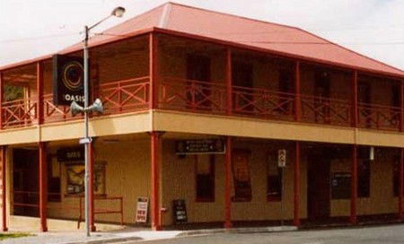 Mount Lyell Motor Inn - Tourism Brisbane 0