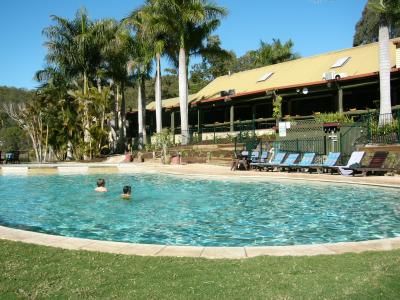 Advancetown QLD Brisbane 4u