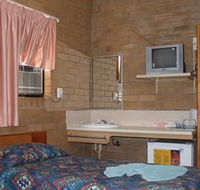 Ascot Budget Inn - Tourism Brisbane