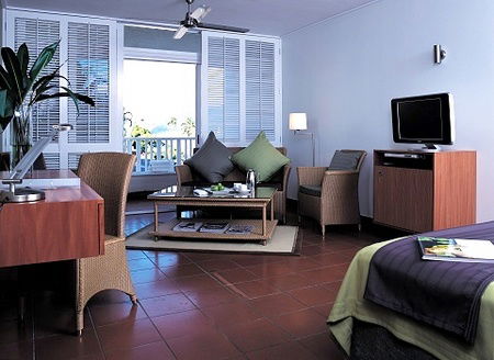 Hotel Cairns - Tourism Brisbane 0